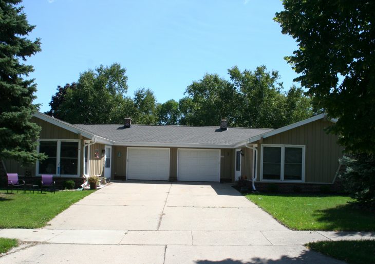 1664-1666 Highland Drive Grafton